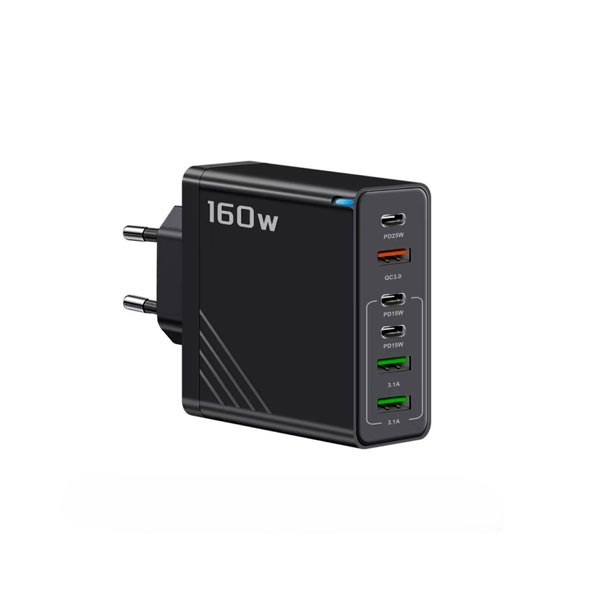 160W Super Fast Multi-Port GaN Charger 3272 with USB and Type-C charging ports